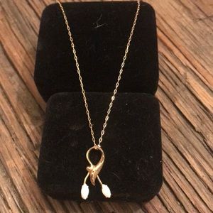 Gold and opal necklace